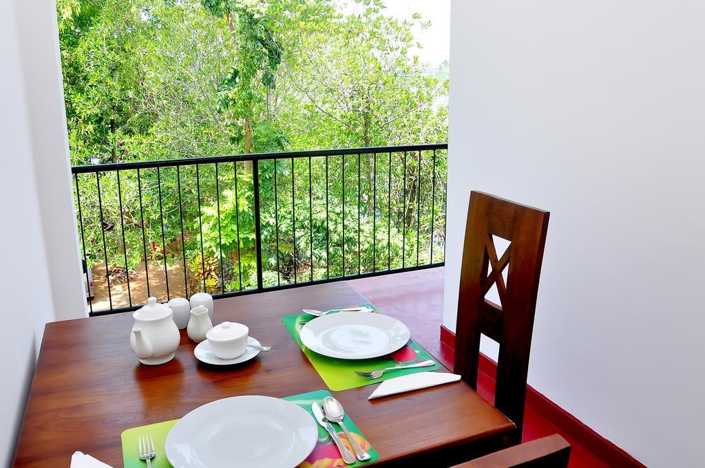 Little Swan Guest House Bentota Ngoại thất bức ảnh