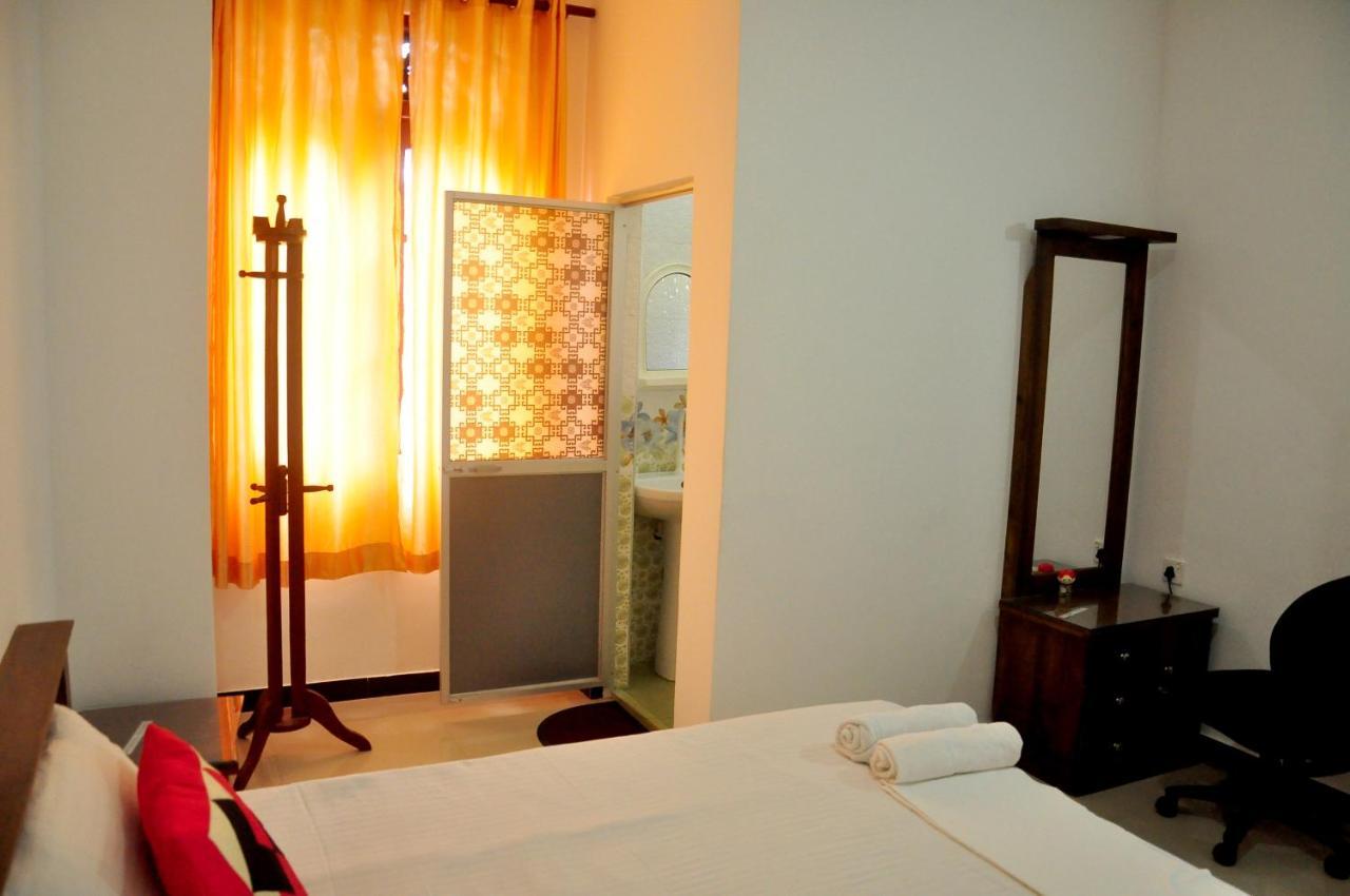 Little Swan Guest House Bentota Ngoại thất bức ảnh